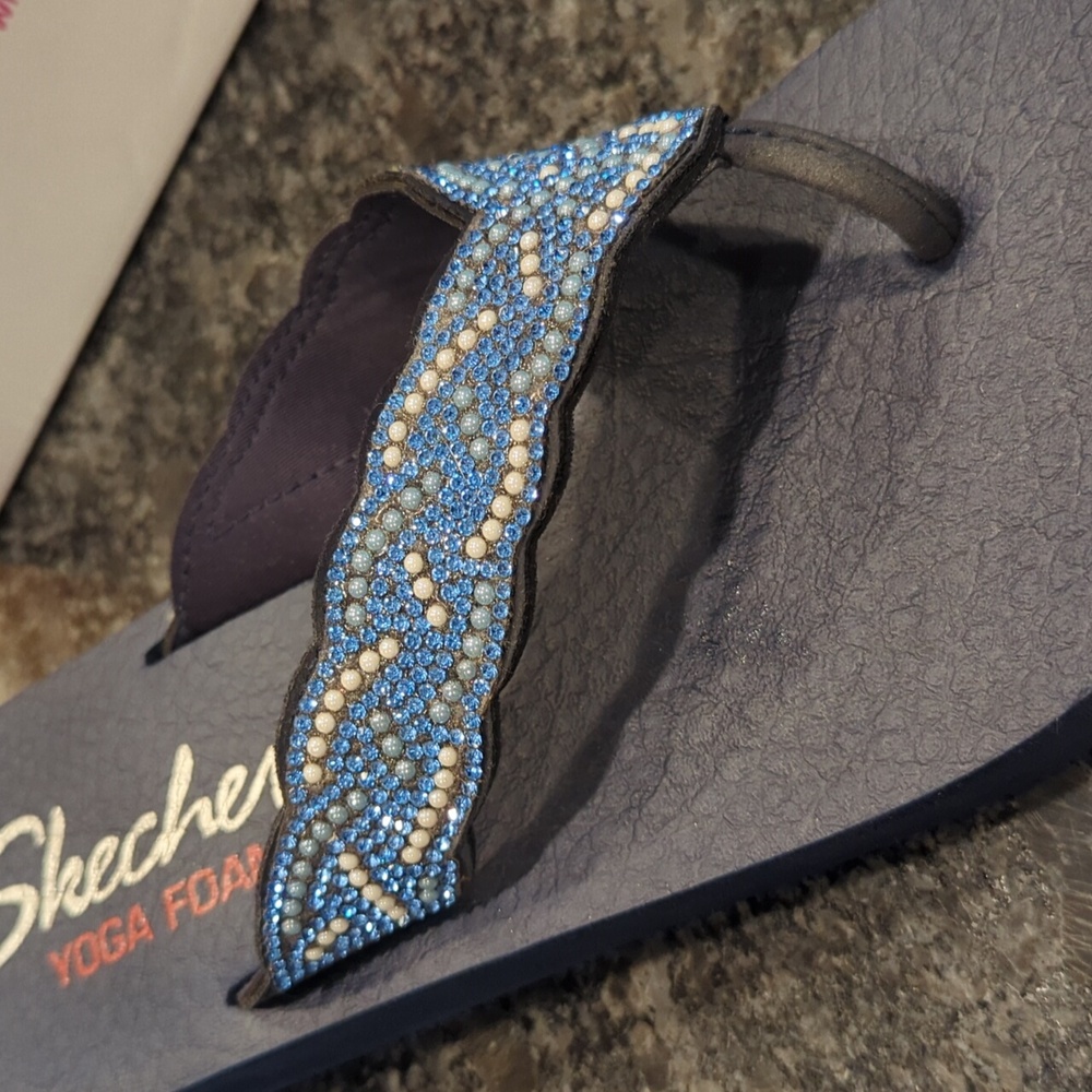 Skechers Navy Blue Yoga Foam Flip Flops Size 9 - Picture 6 of 8